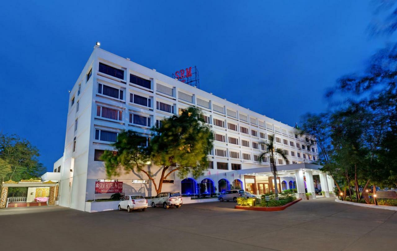 SRM Hotel Trichy Tiruchirappalli Exterior foto